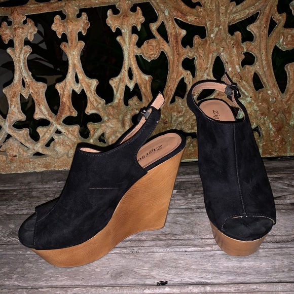Zigi Soho Shoes - Zigi Soho Suede Wedges